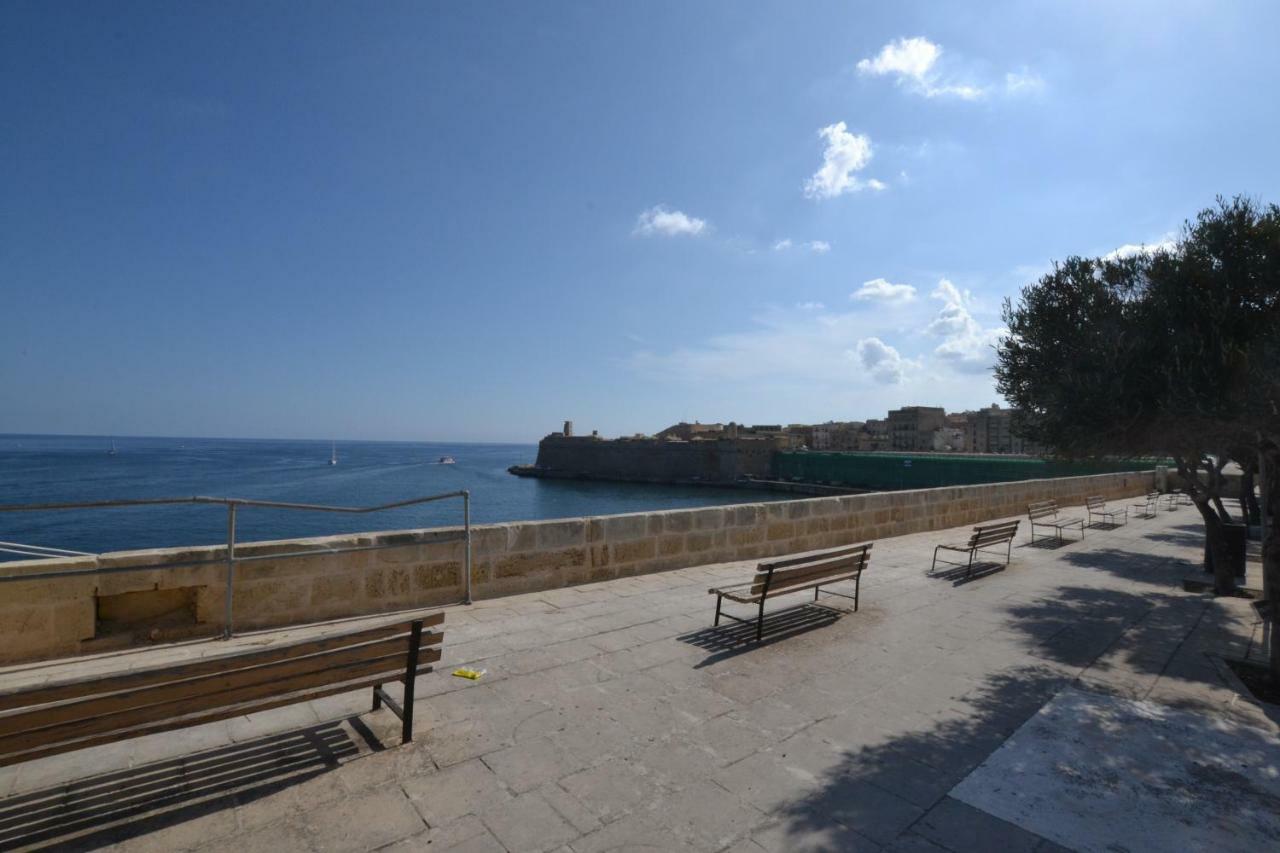 Valletta Dream Suites ภายนอก รูปภาพ