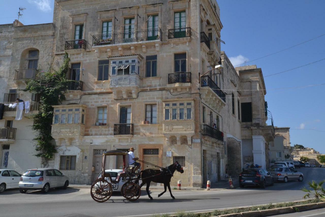 Valletta Dream Suites ภายนอก รูปภาพ