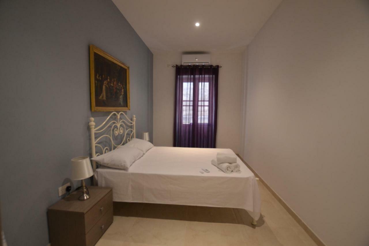 Valletta Dream Suites ภายนอก รูปภาพ